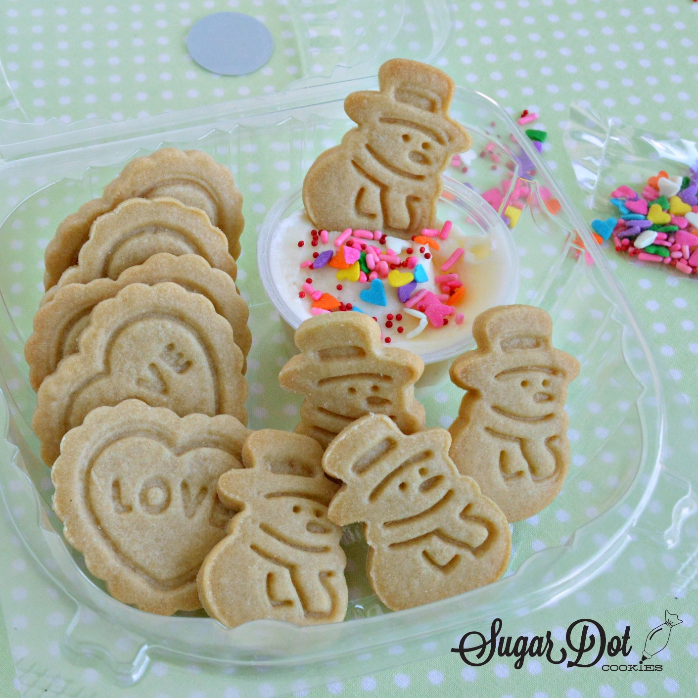 Mini plunger imprint cutters for cookies, pie crust and fondant. Make your  own homemade Dunkaroos! Bake cookies, provide icing and sprinkles!